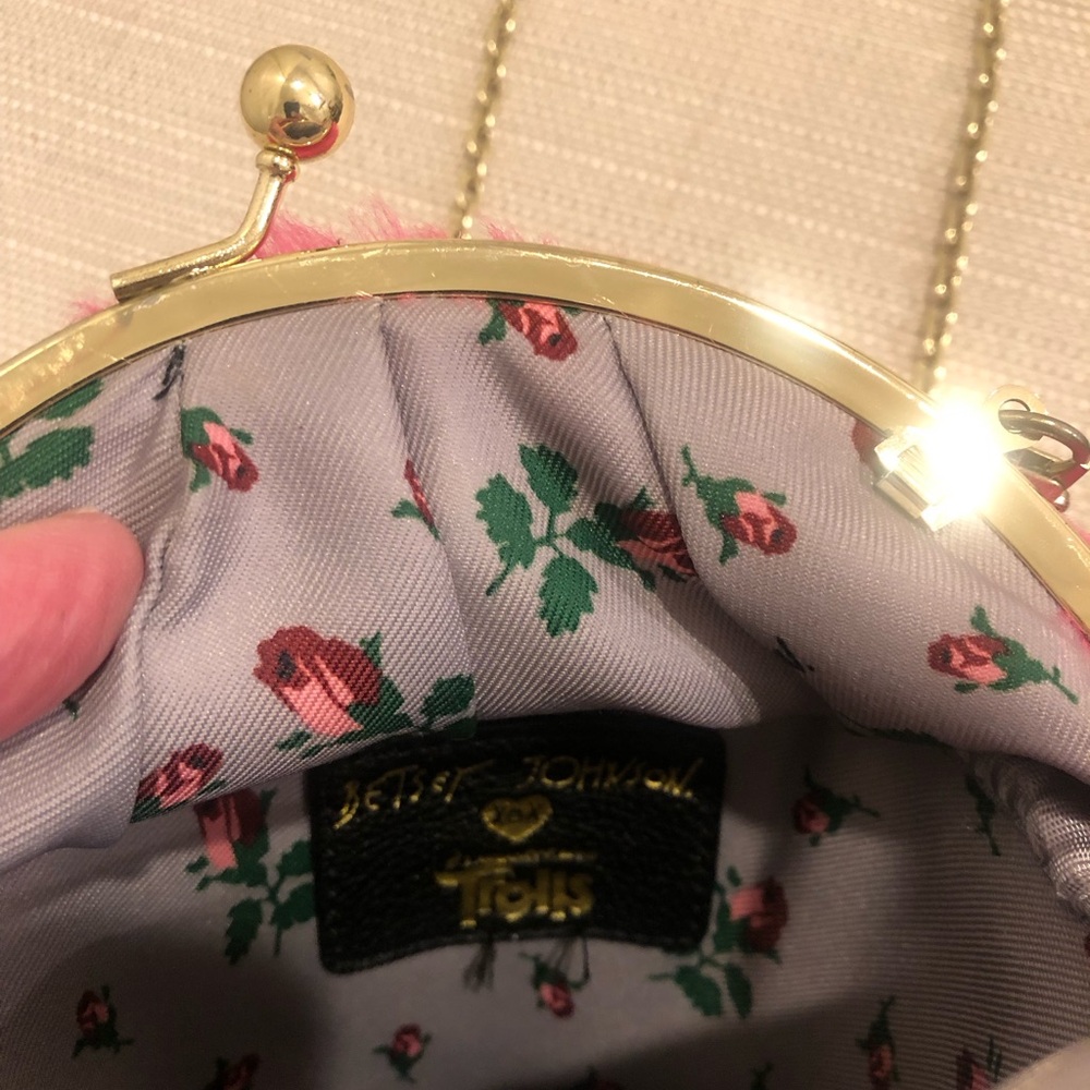 Betsey Johnson Trolls cupcake purse from 2016. - Picture 6 of 6